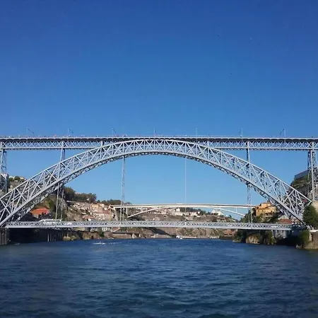 Feel Bacchus Townhouse * Porto