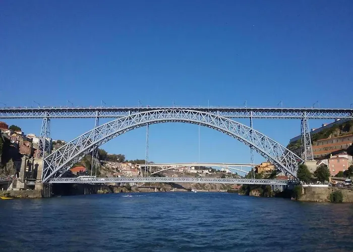 Feel Bacchus Townhouse * Oporto