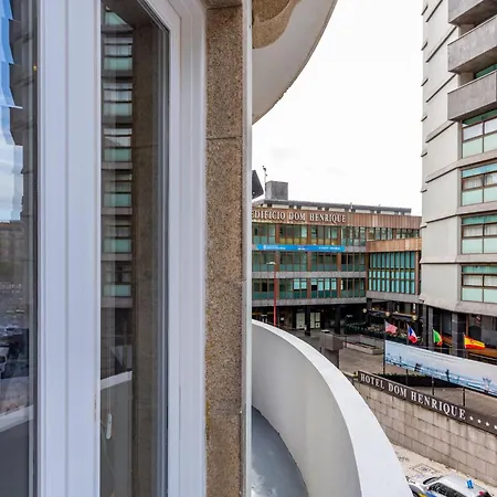 Feel Bacchus Townhouse *