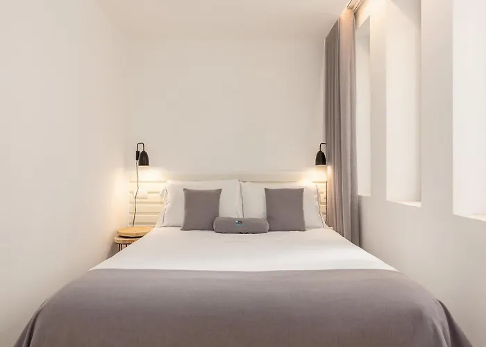 Feel Bacchus Townhouse Apartment *